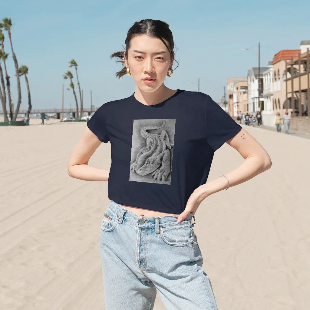 Lizzy the Lizard Women's Flowy Cropped Tee