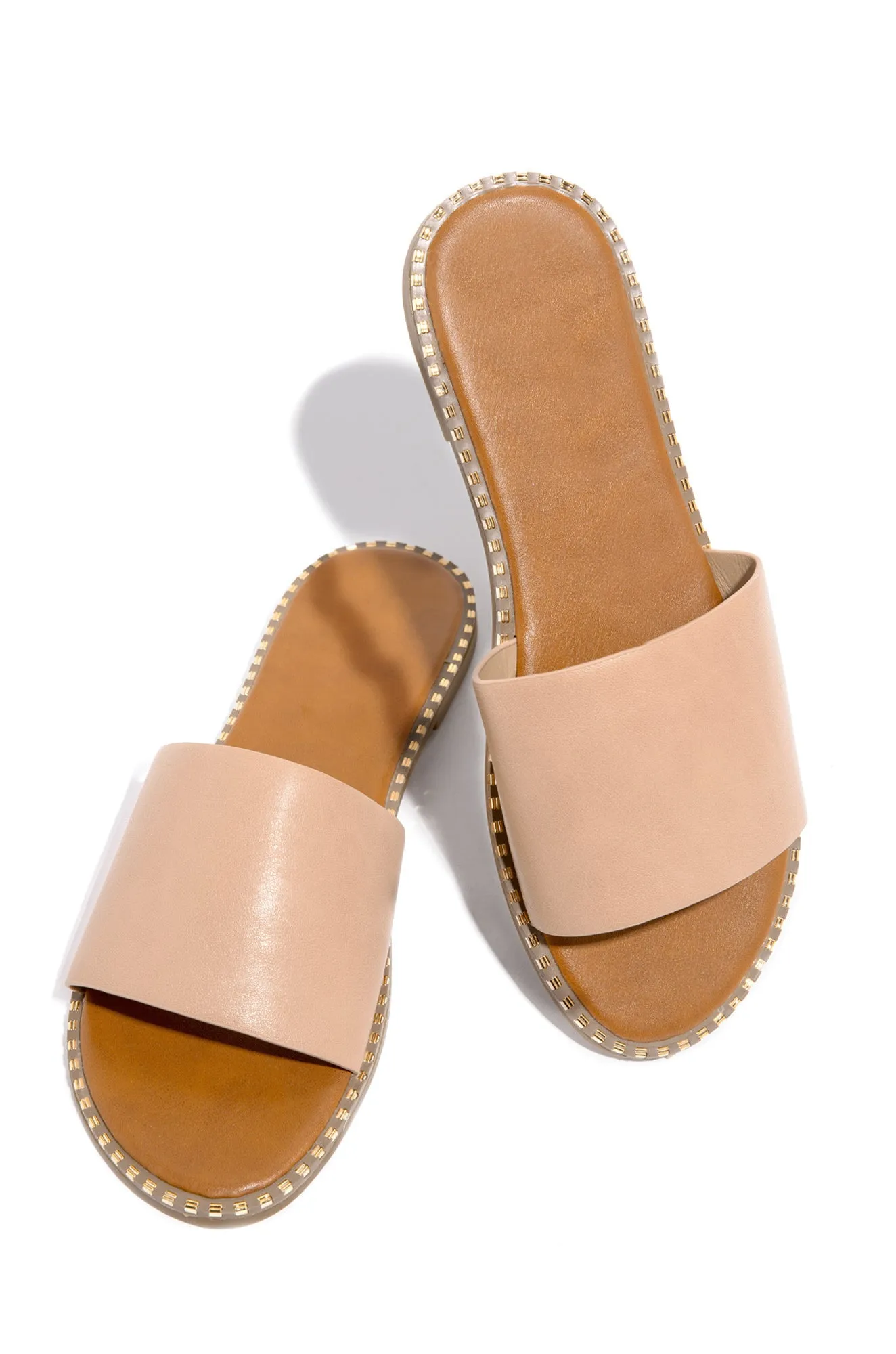 Maui Flat Slip On Sandals - Nude