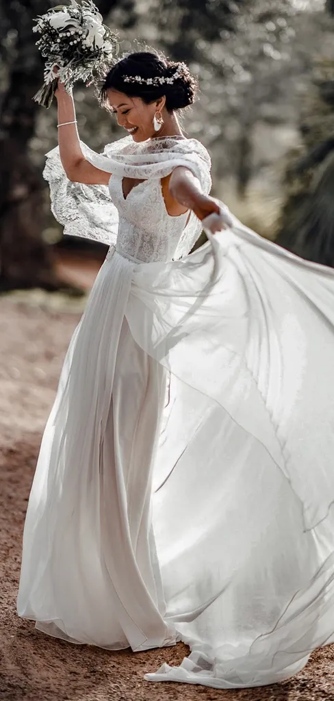 Two Piece Lace Chiffon Convertible Beach Wedding Dresses SEW075